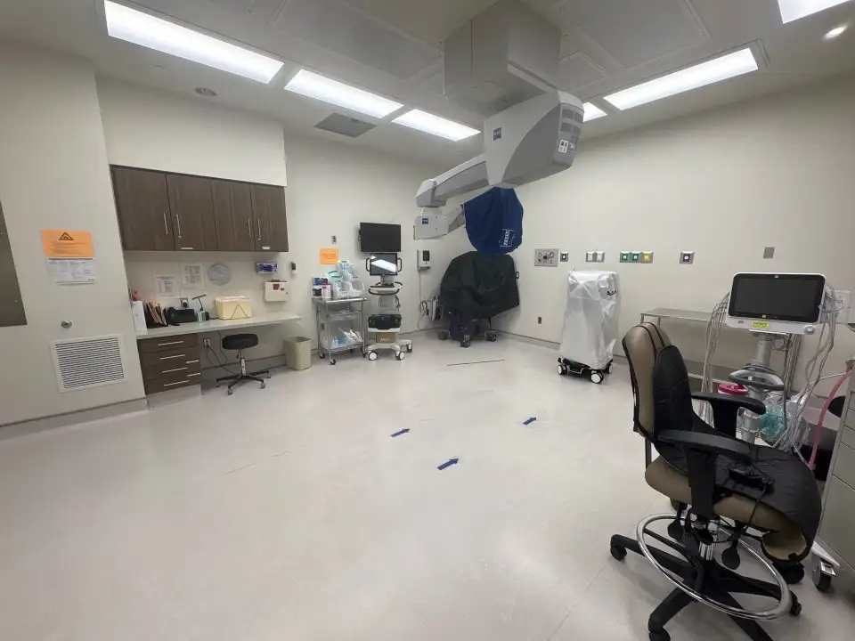 Sanitized medical facility floor cleaning in Huntsville, AL