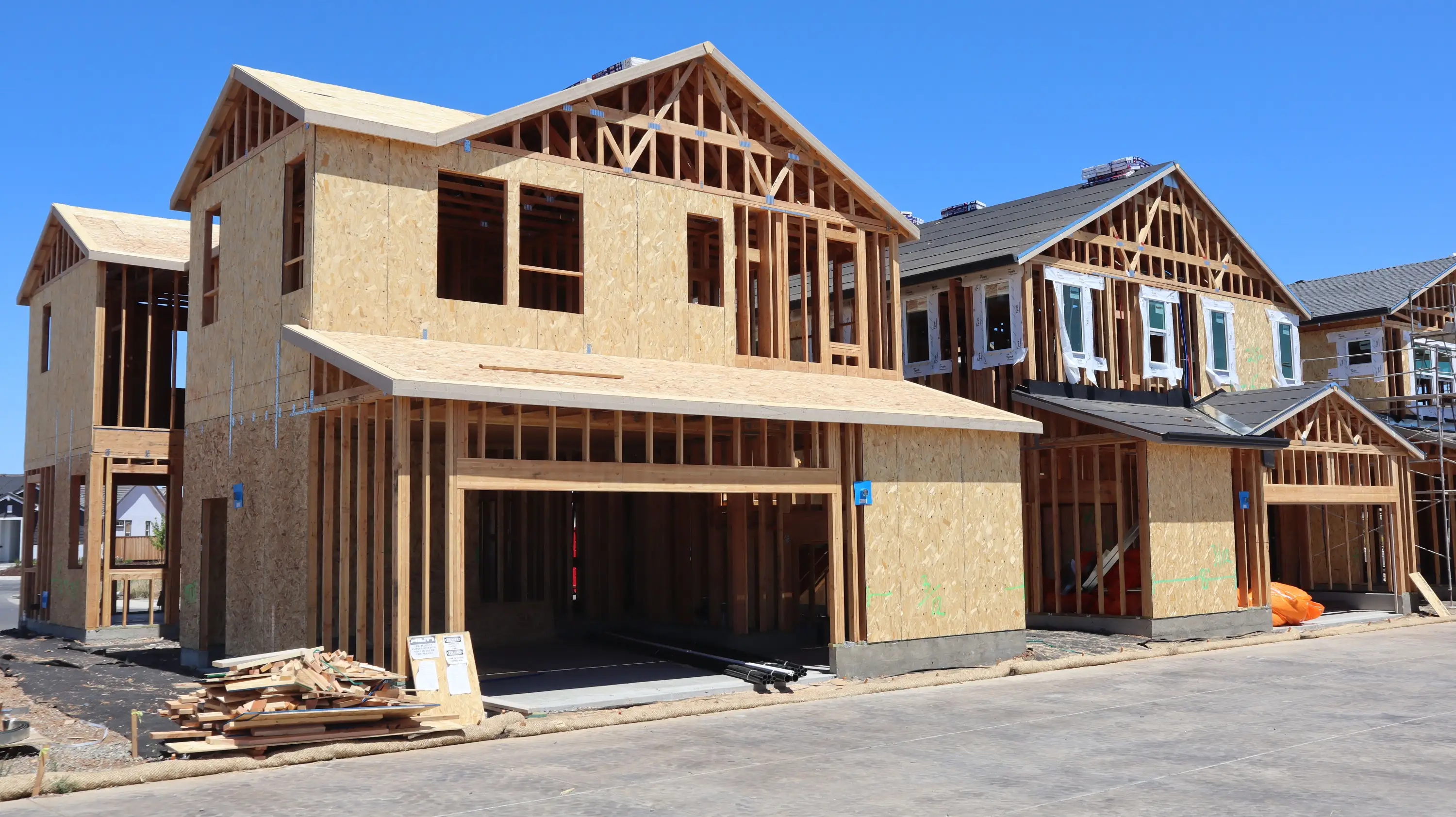 Post-construction cleaning of a new build in Huntsville, AL