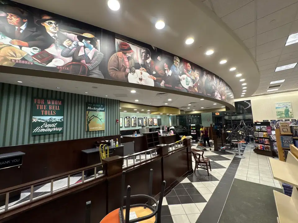 Clean cafe and restaurant space maintained by Mid City Commercial Cleaning in Huntsville, AL