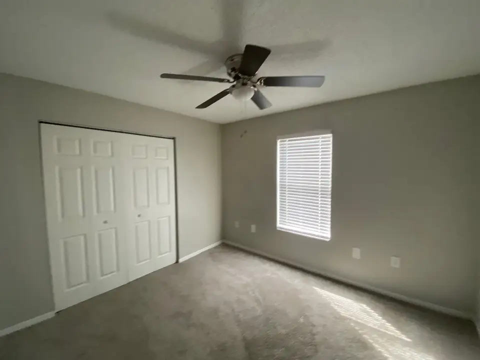 Athens apartment turnover quality-check example in an empty bedroom and living area